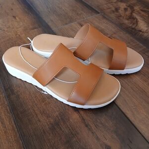 Kensie brown H strap sandals women's size 9 new in box